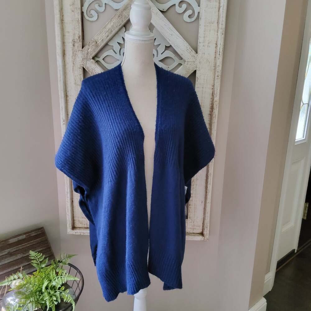 Nordstrom Women's Kimono Wrap Ribbed Cardigan with Short Sleeves in Blue